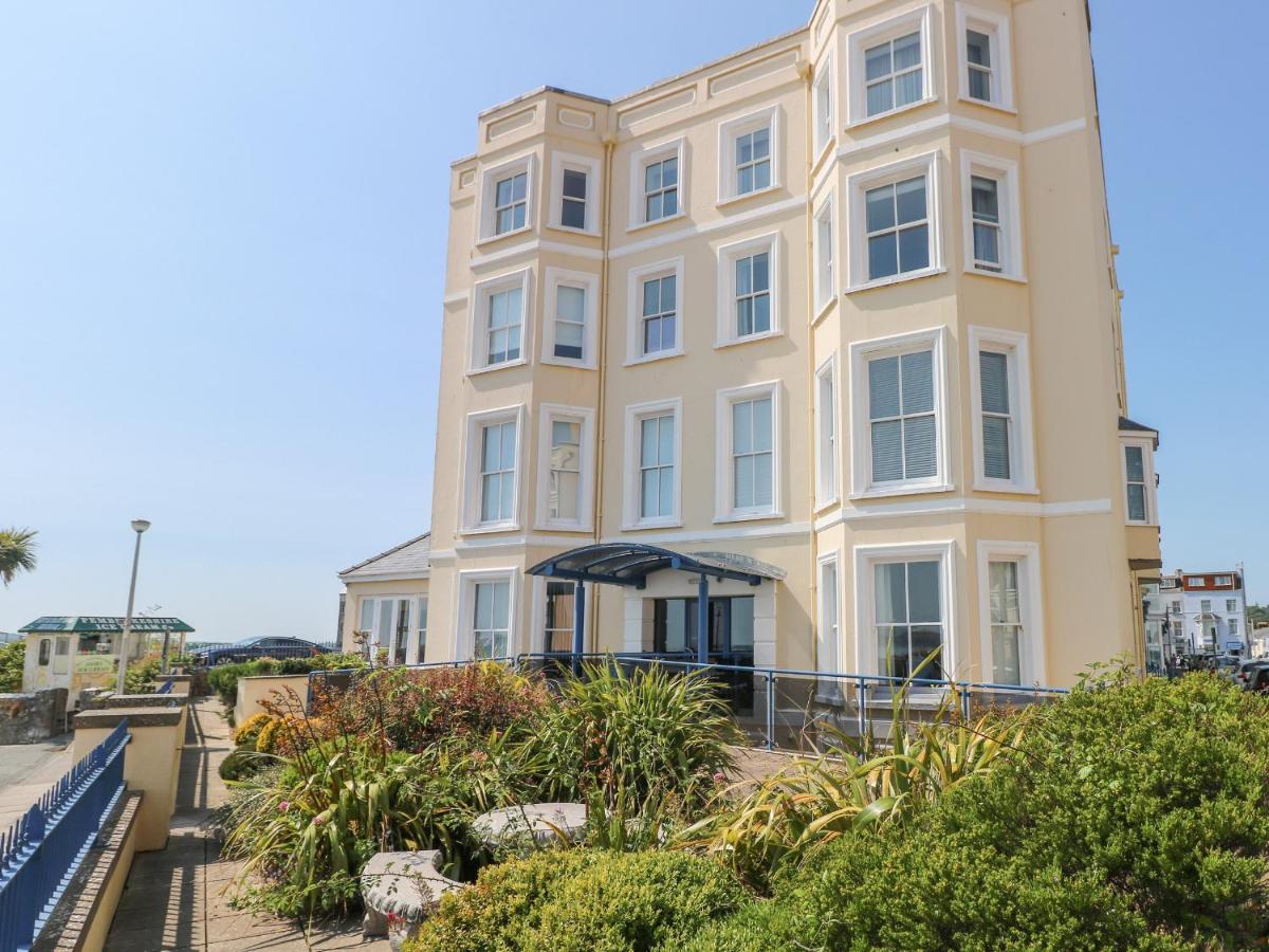 6 South Beach Court Tenby Kültér fotó