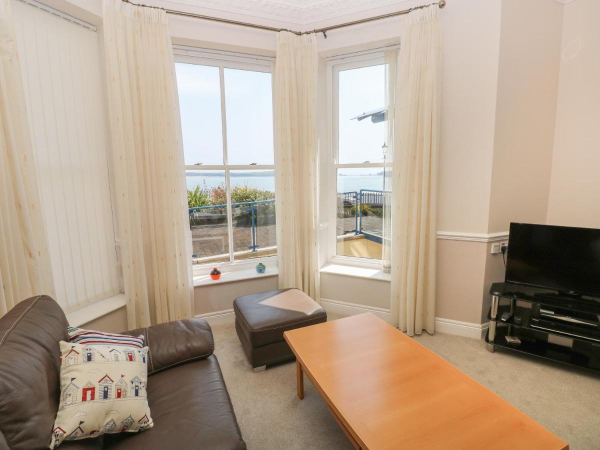 6 South Beach Court Tenby Kültér fotó